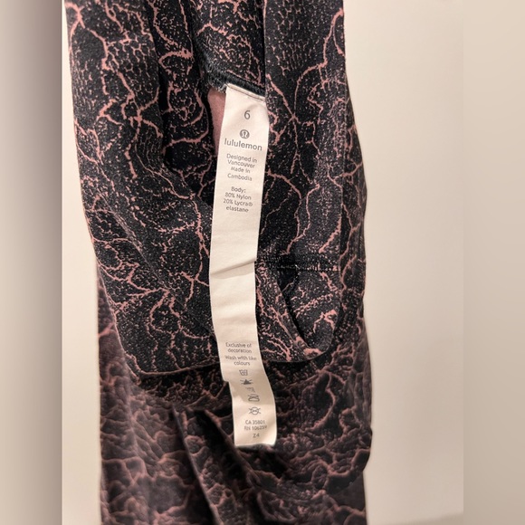 **SOLD**Lululemon Align Full Length 28” Lacescape Spanish Rose Black - Picture 8 of 11